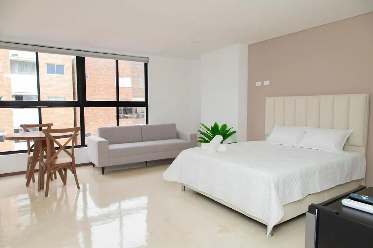 Laureles Suite Faro 78 1 Queen Bed Con Aire Medellin Colombia
