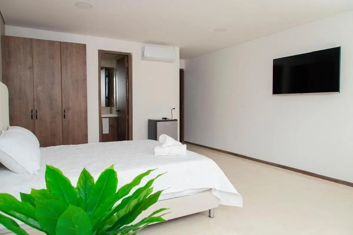 Laureles Suite Faro 78 1 Queen Bed Con Aire Medellin Apartment
